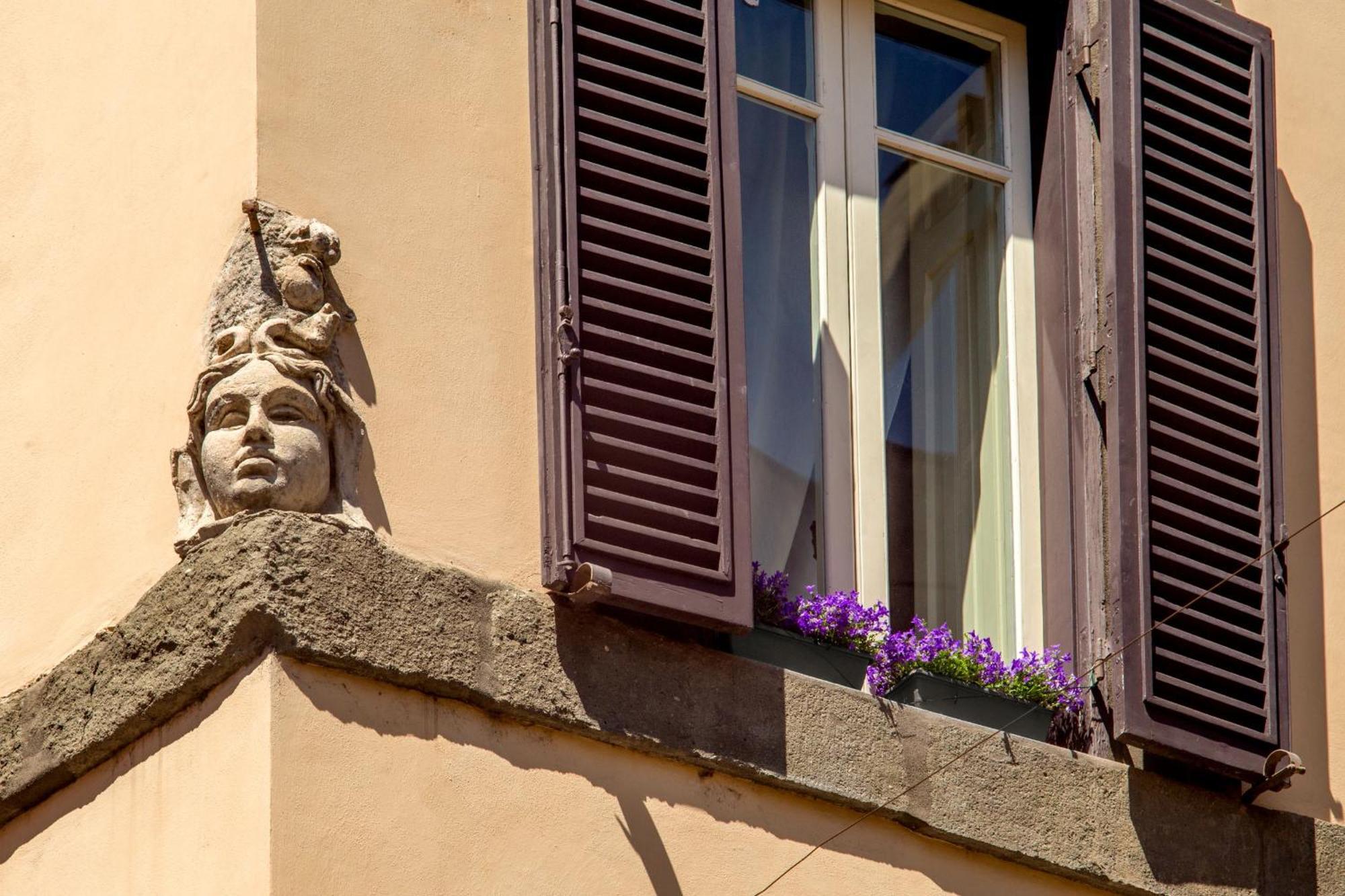 Palazzo Medusa — Foto 3